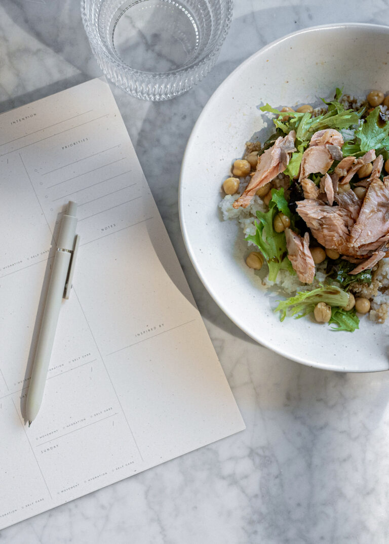 Simple Living Meal Plan: A Week of Low-Effort, Repeatable Meals